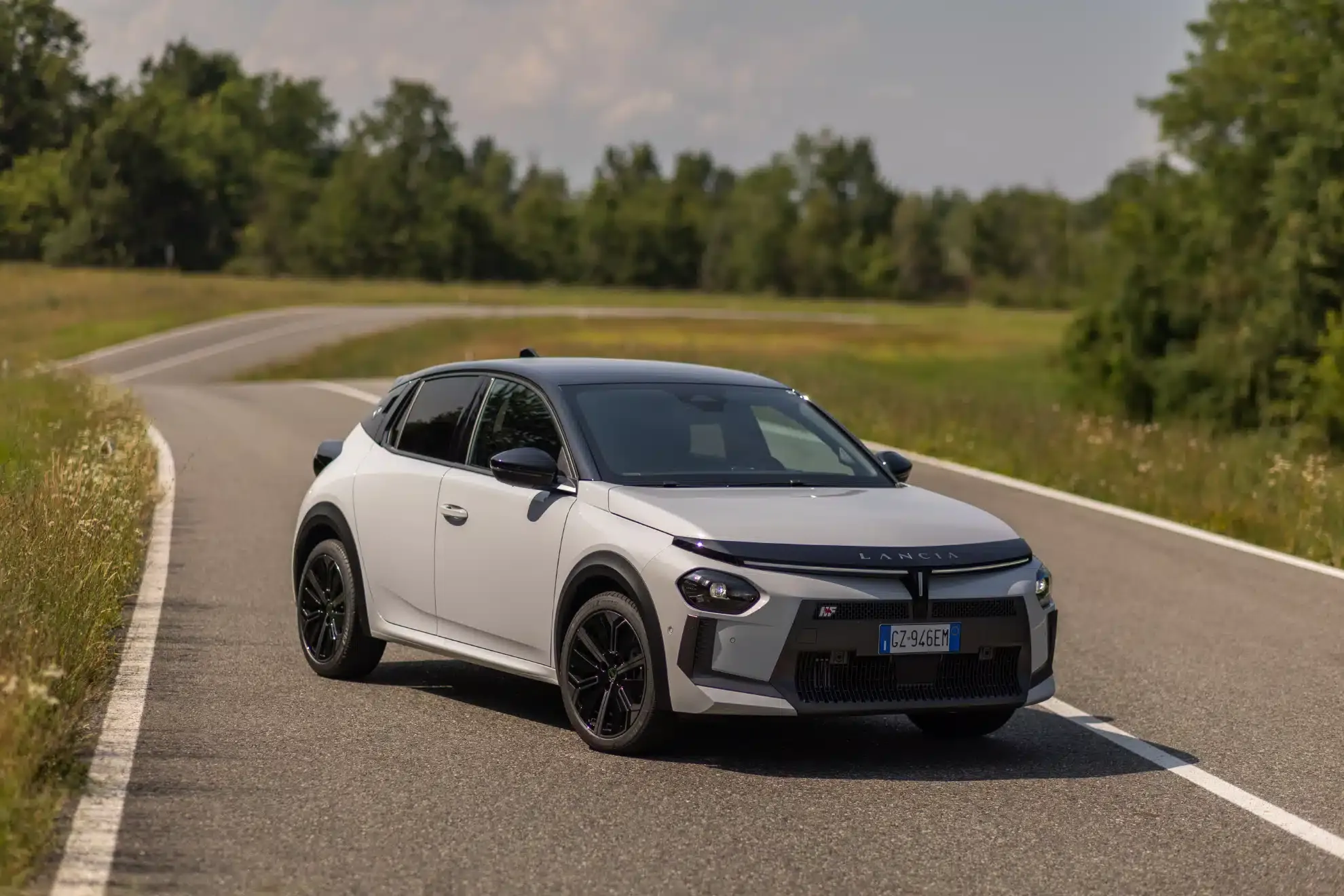 lanciaypsilonhfline statiche