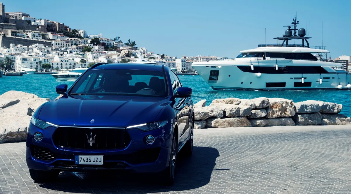 large 13072 maseratilevanteenavetta33customlinediferrettigroupamarinaibiza