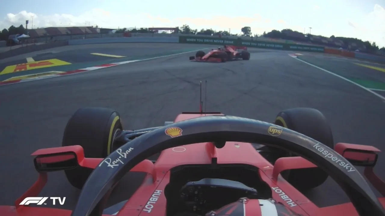 leclerc con le cinture slacciate