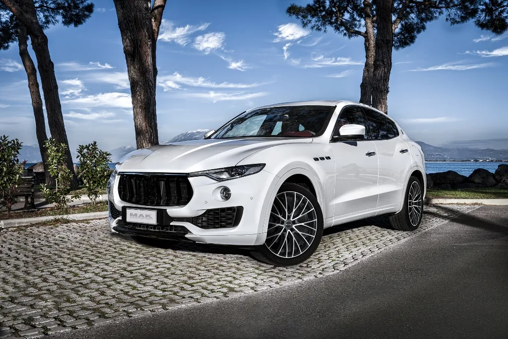 maseratilevante makspeciale blackmirror