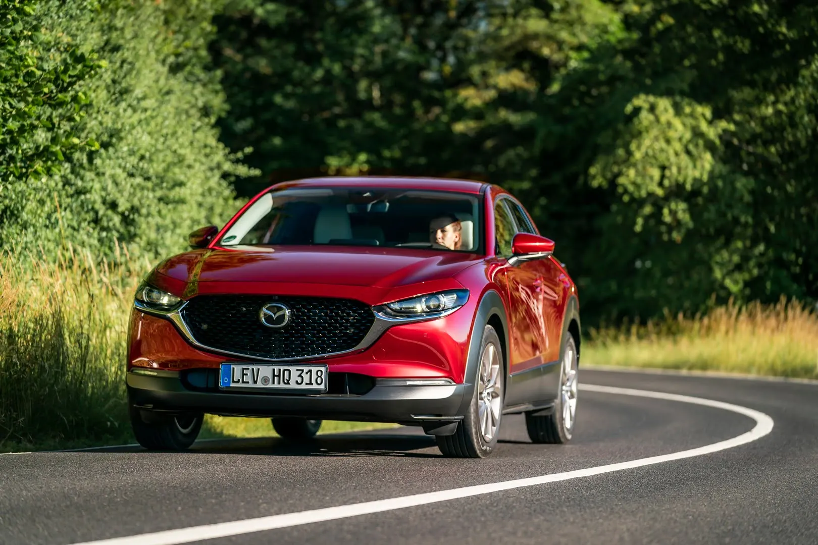 mazda cx 30 action soul red crystal 8