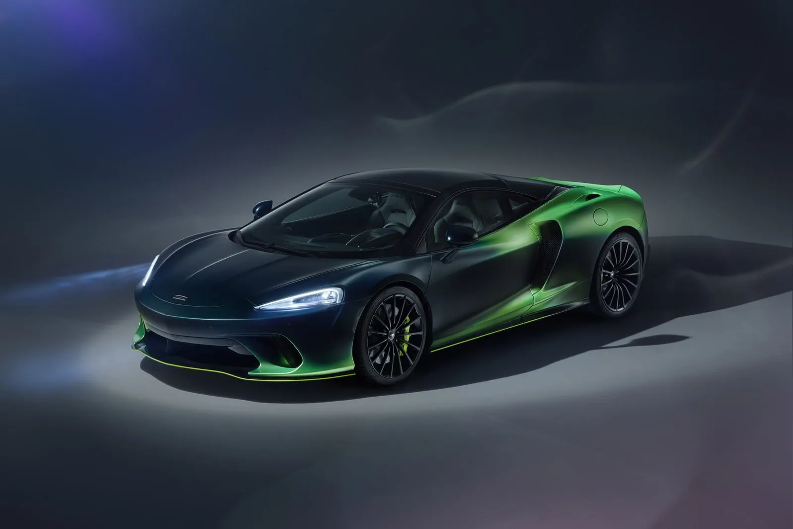mclaren gt verdant