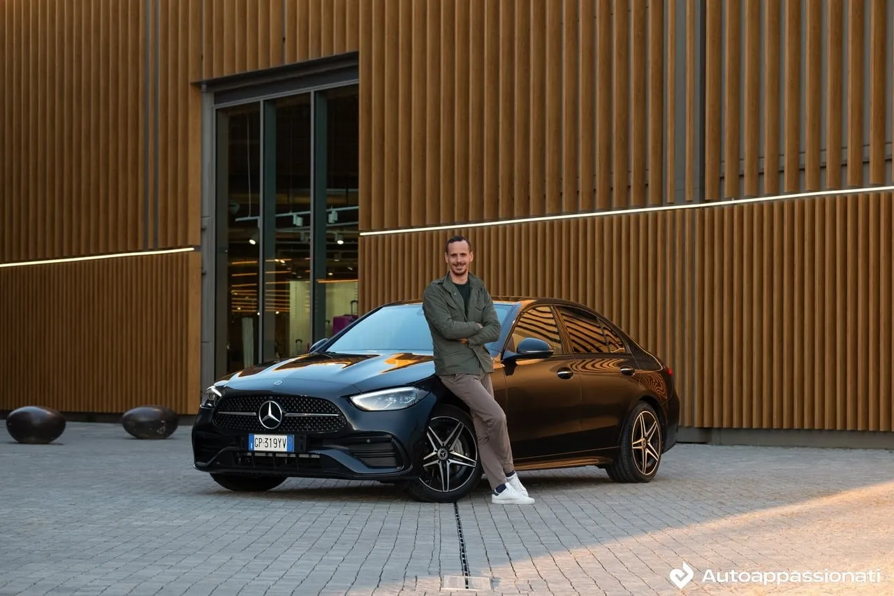 mercedes classe c 300 de 23