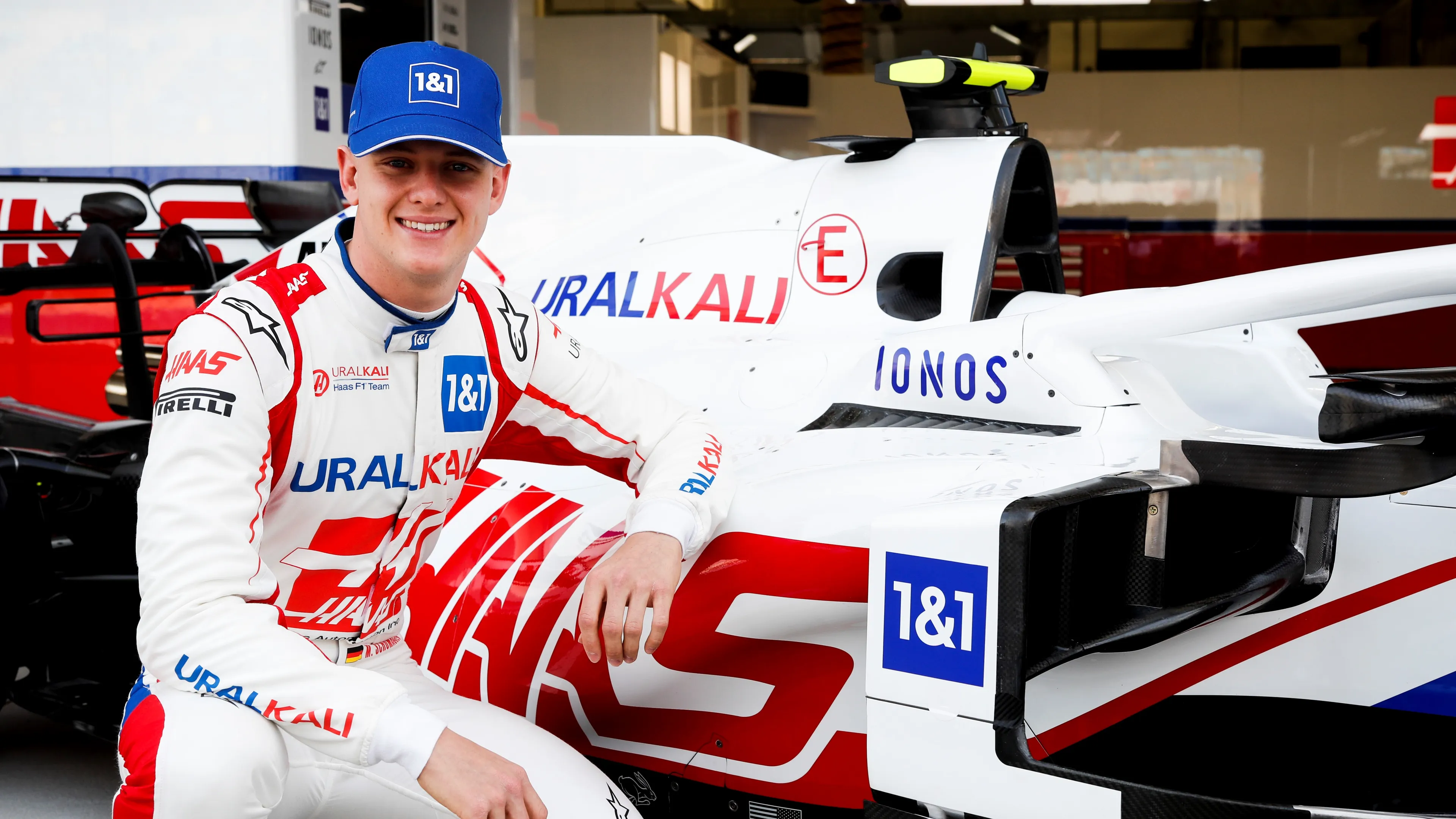 mick schumacher racing car 20210312 bahrain