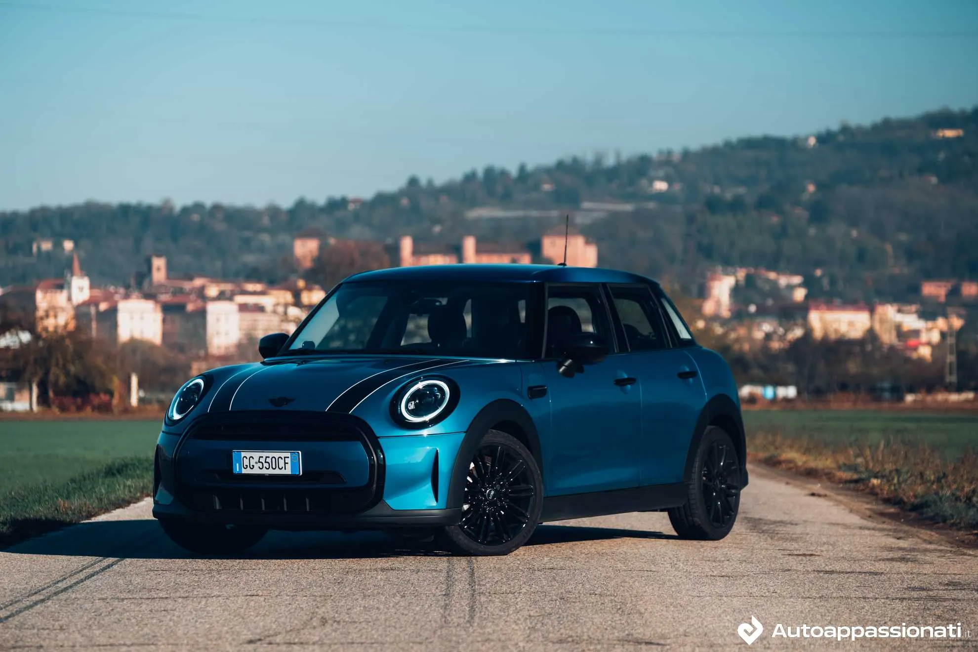 mini cooper 5 porte 25