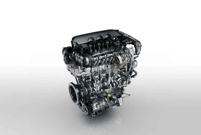 motore 3 cilindri puretech 2