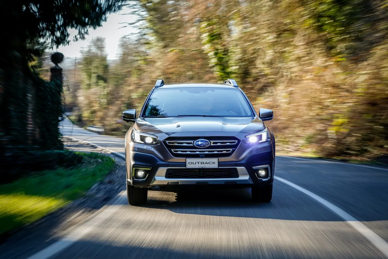 motori subaru outback