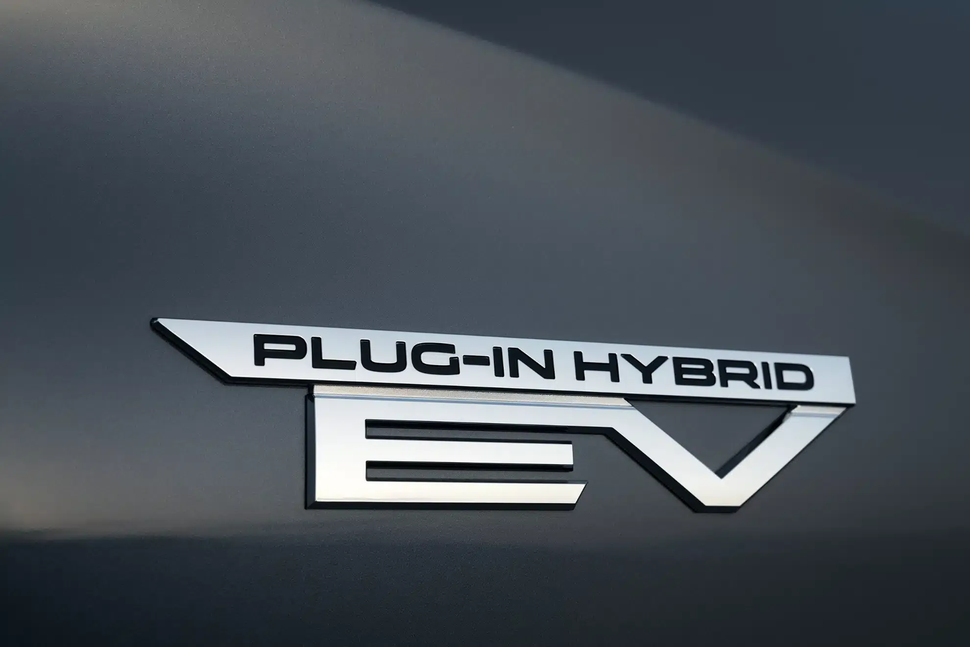 new outlander phev 029l