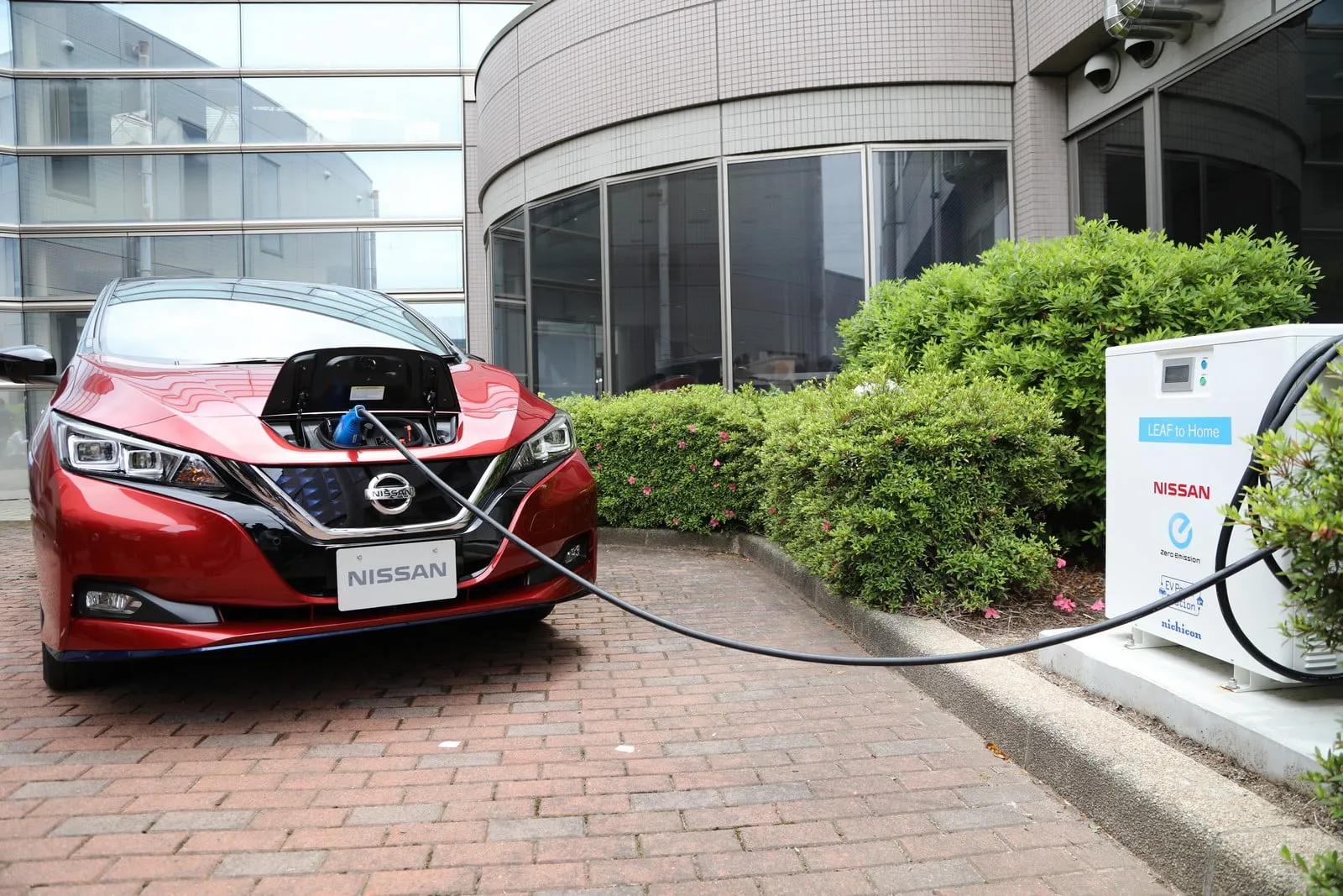nissan e 4r energy