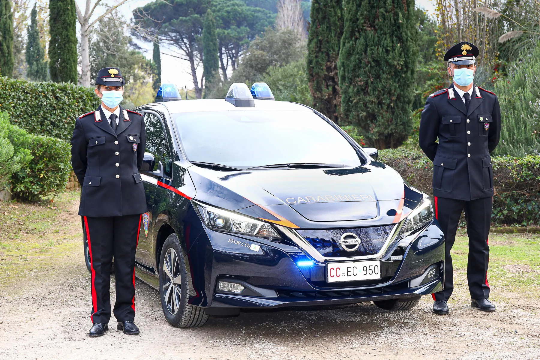 nissan leaf all arma dei carabinieri 9