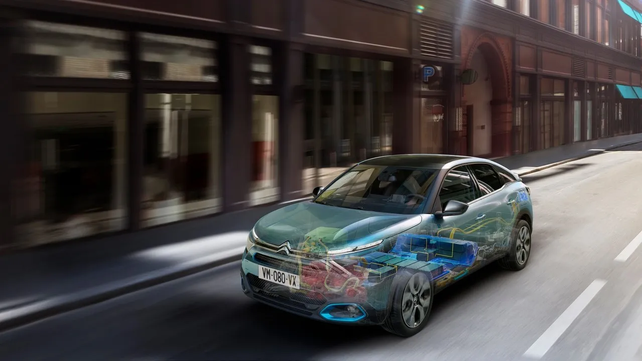 nuova citroen e c4 100 electric 6 0