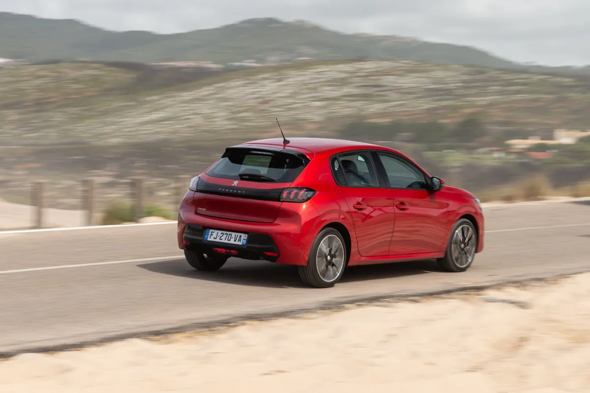 nuova peugeot 208 allure navi pack