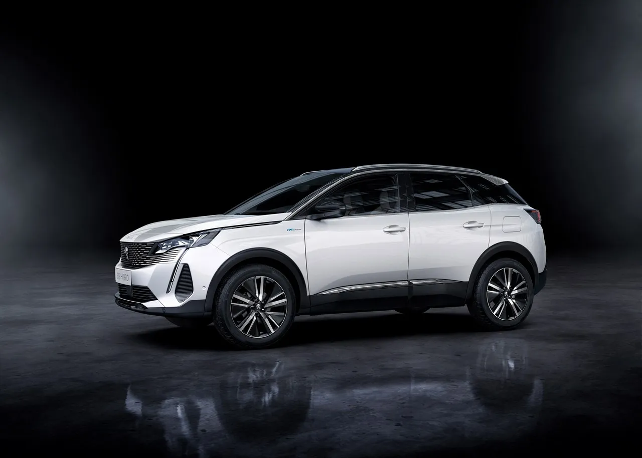 nuova peugeot 3008 in anteprima nazionale al milano monza open air motor show 1