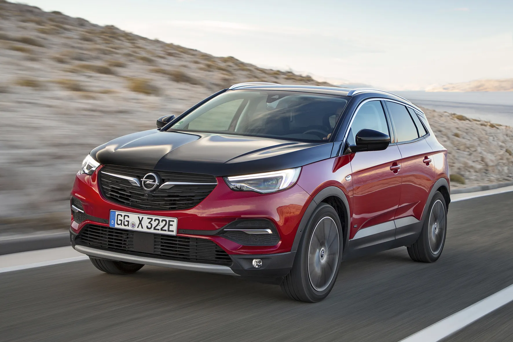 opel grandland x hybrid4