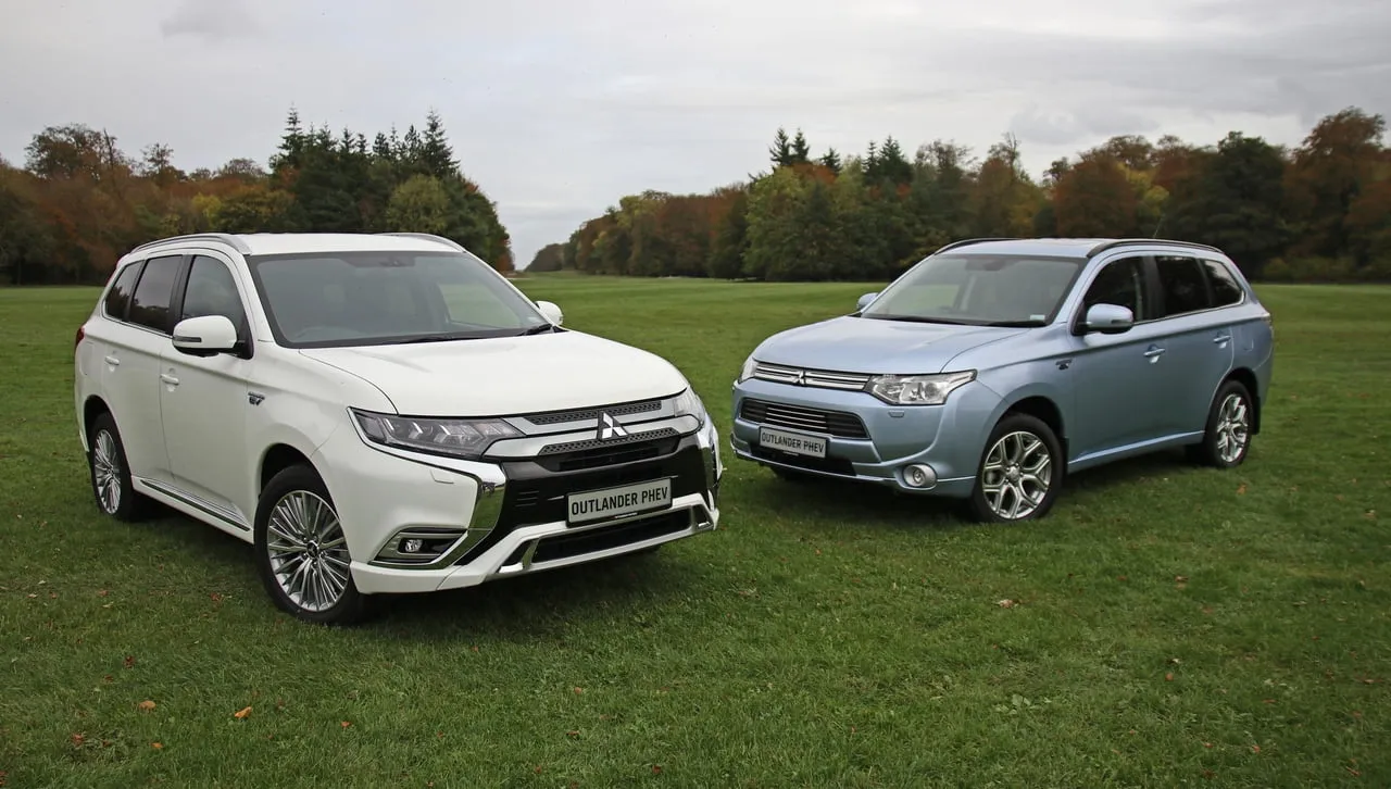 outlander phev my13 vs my19