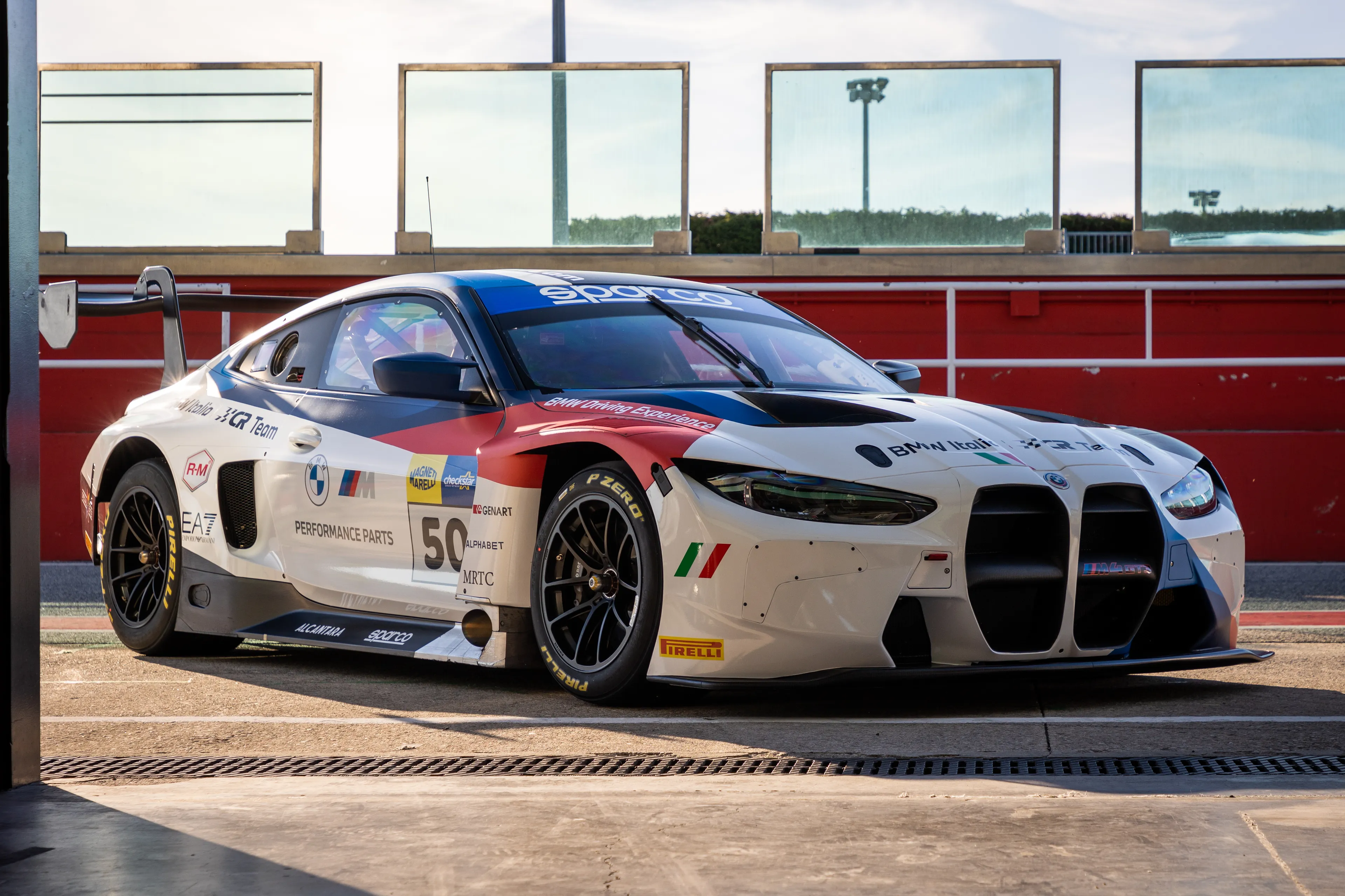 p90459232 highres bmw m4 gt3 04 2022