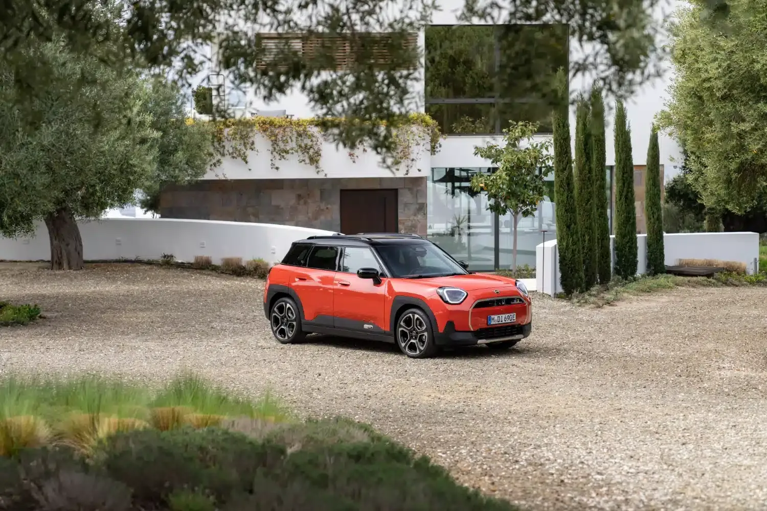 p90546241 highres mini aceman se 04 20