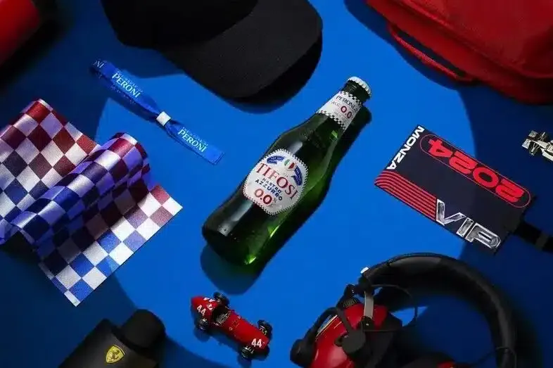 peroni ferrari hamilton