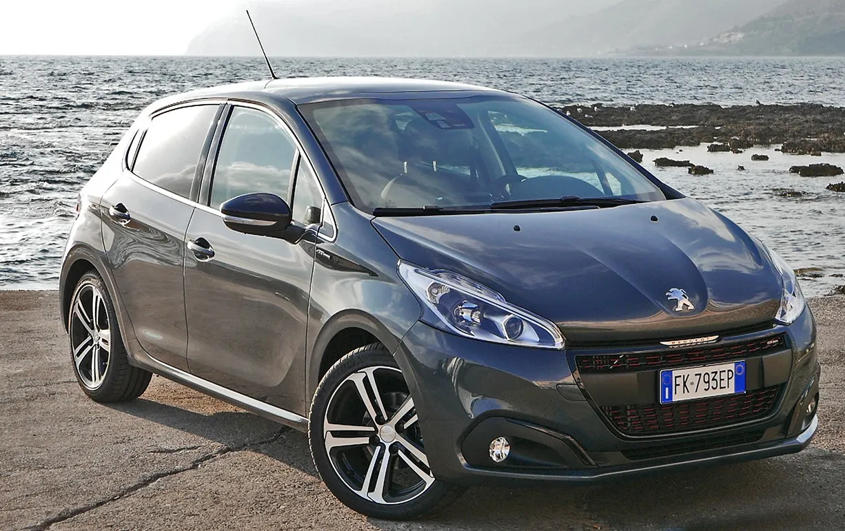 peugeot 208 gt line reportmotori 01