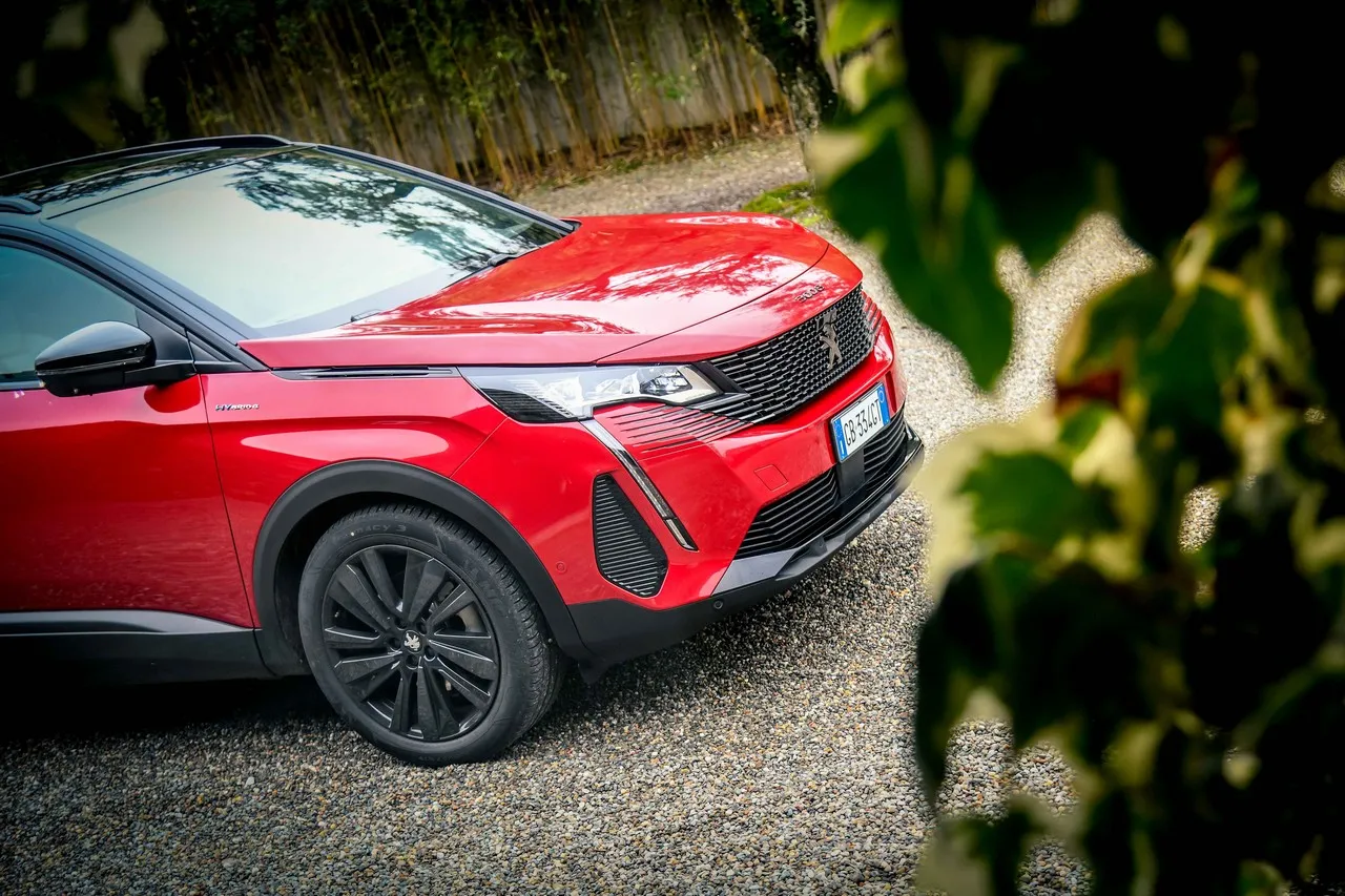 peugeot infrange nuovi record in italia 3