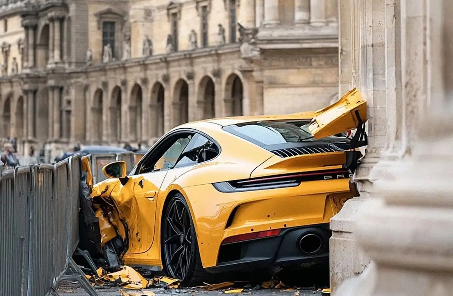 porsche louvre 3