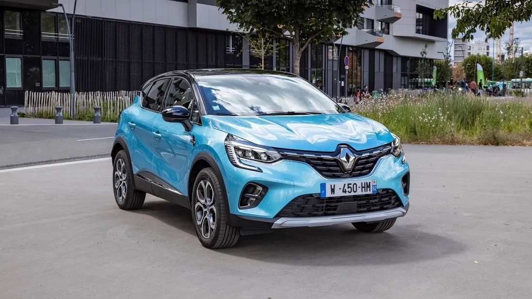 prezzo renault captur ibrida plug in