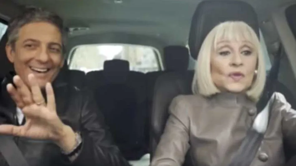 raffella carra a raccontare comincia tu