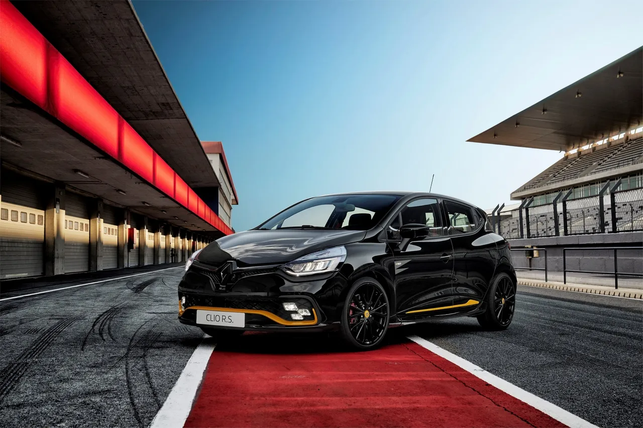 renault clio rs 18 07