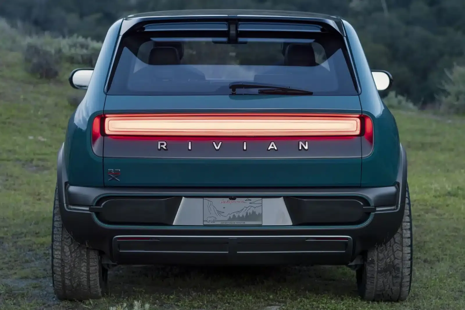 rivian r3x 74