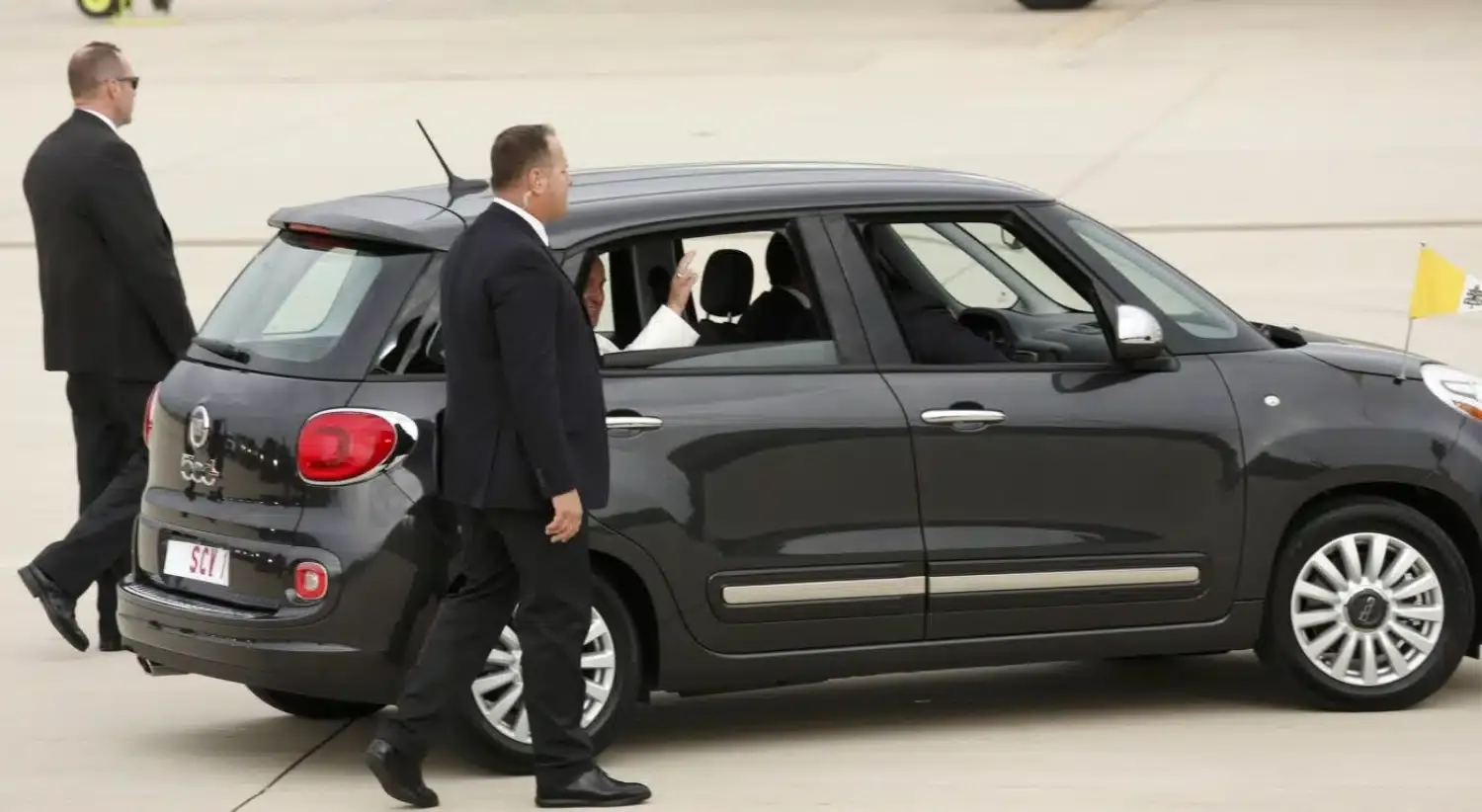 small 150922 234141 to220915rtx 65625