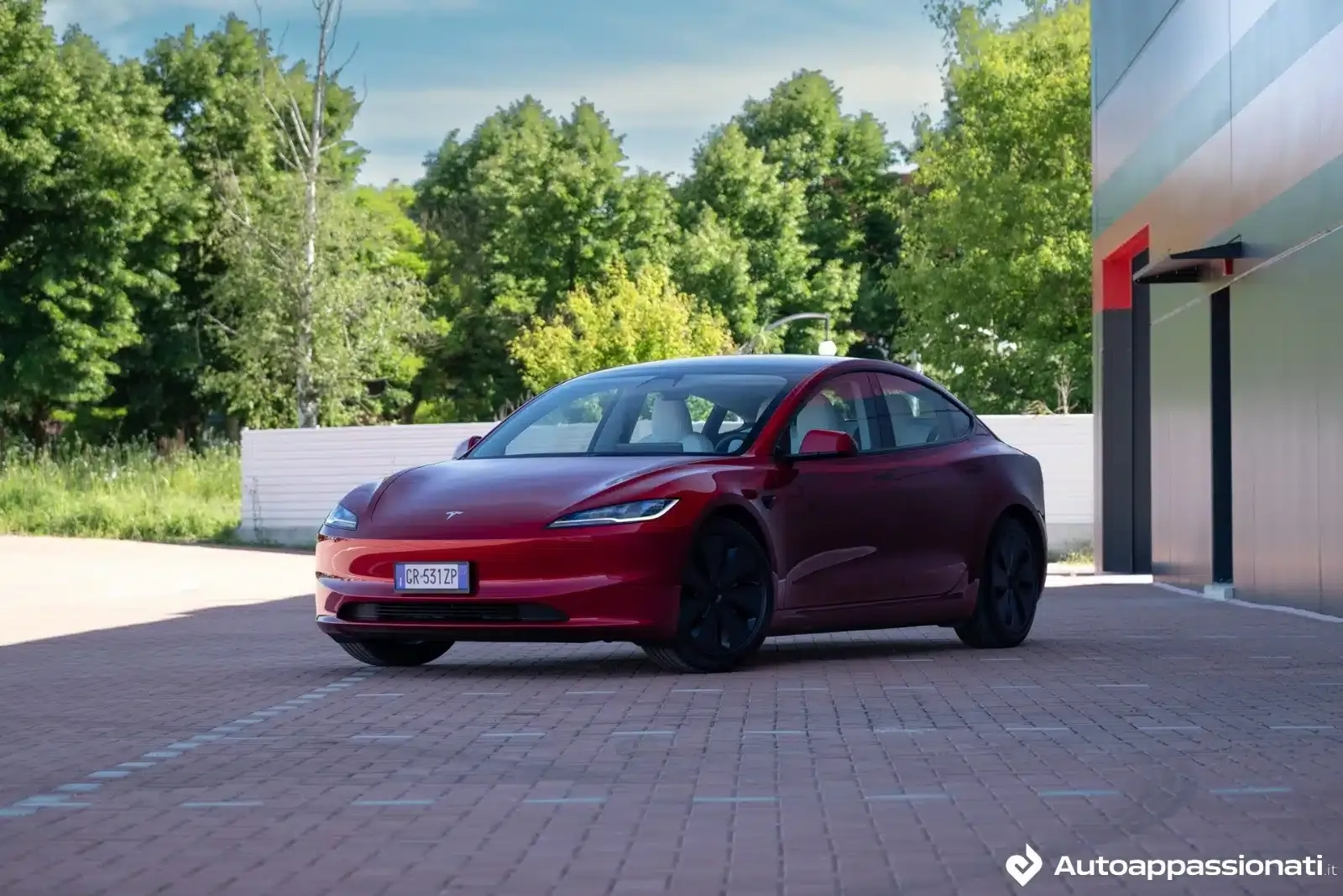 tesla model 3 long range 10