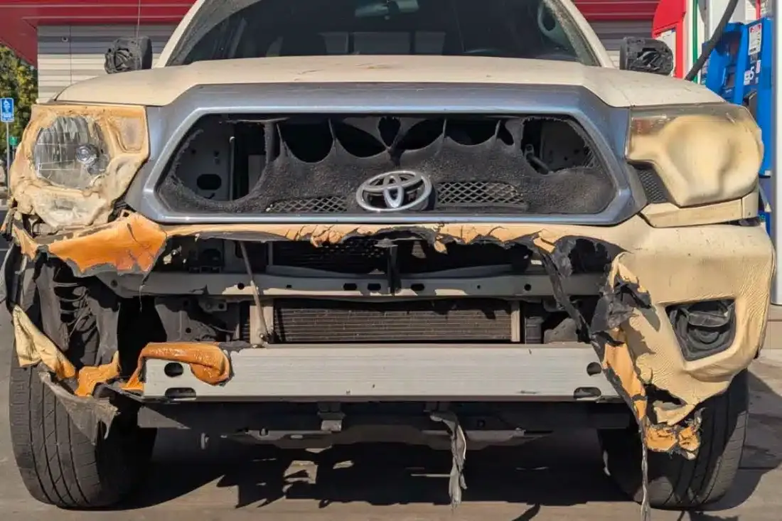 toyota tacoma incendio