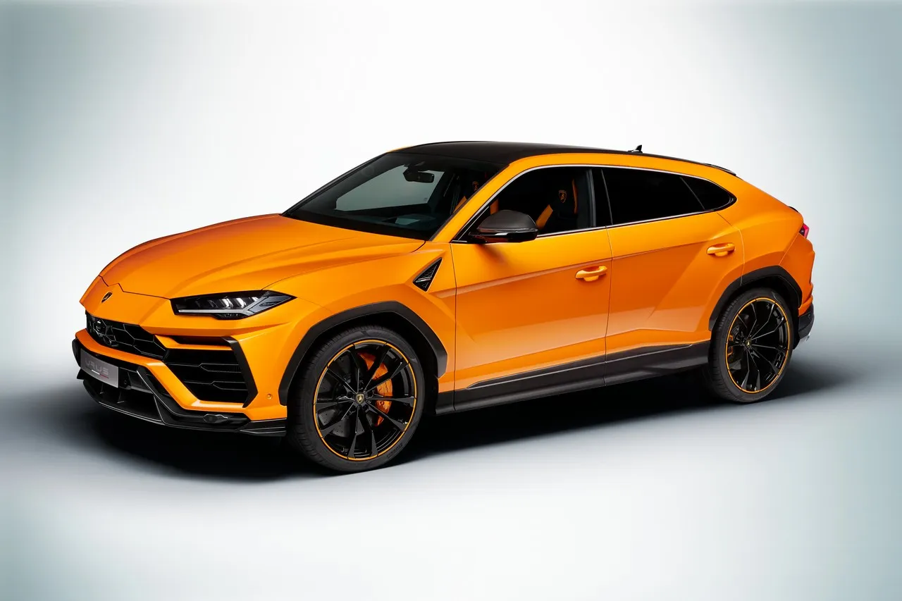 urus arancio borealis