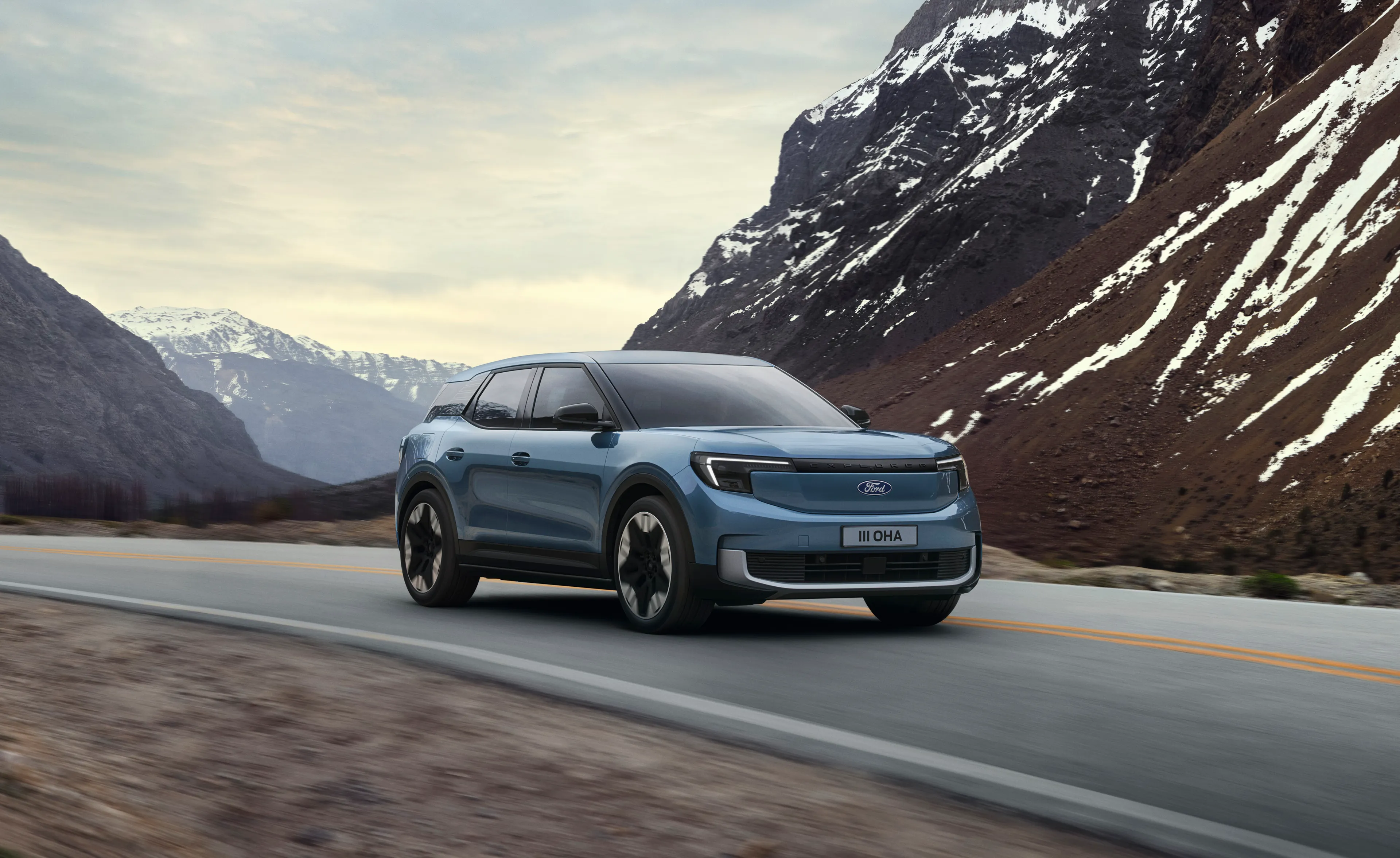 ford explorer ev 2023 frontale copertina