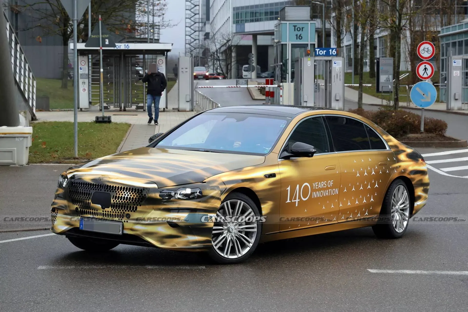 2026-Mercedes-Benz-S-Class-scoop-8