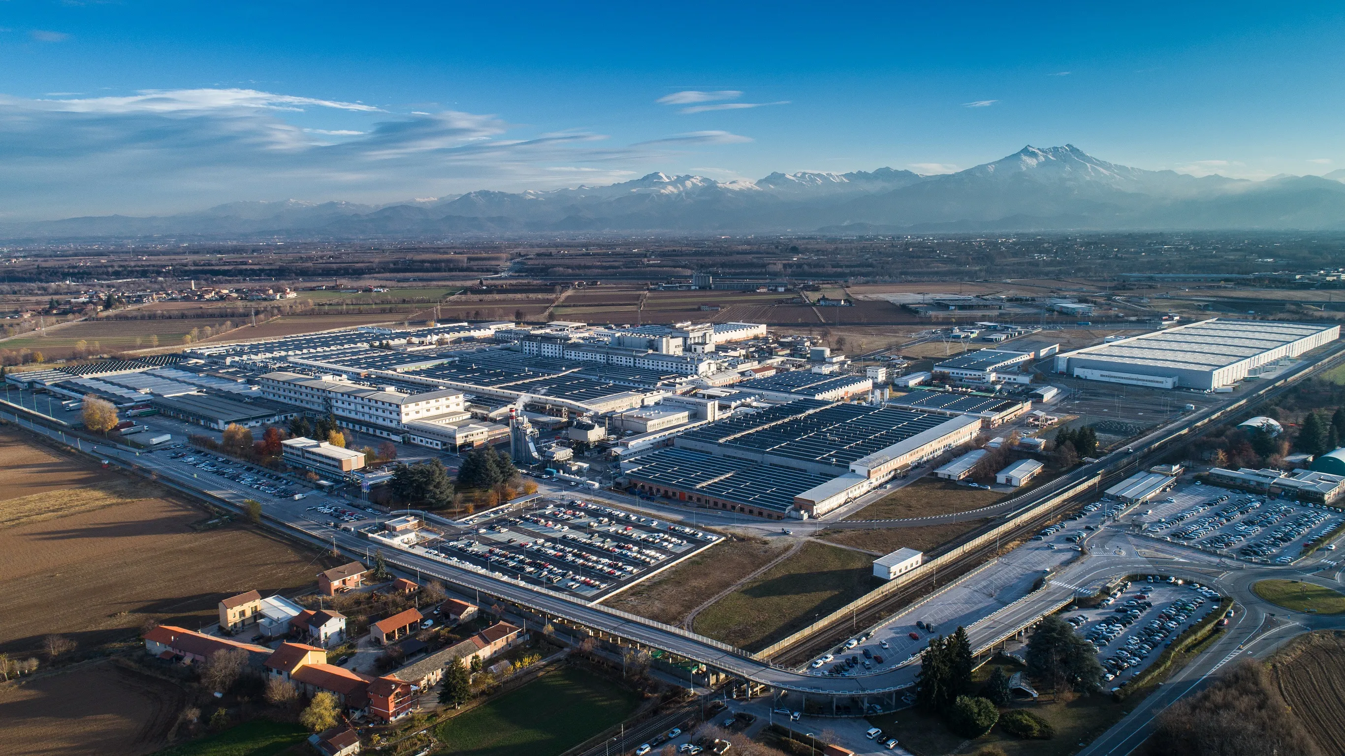 Fabbrica di michelin la vista aerea del complesso intero
