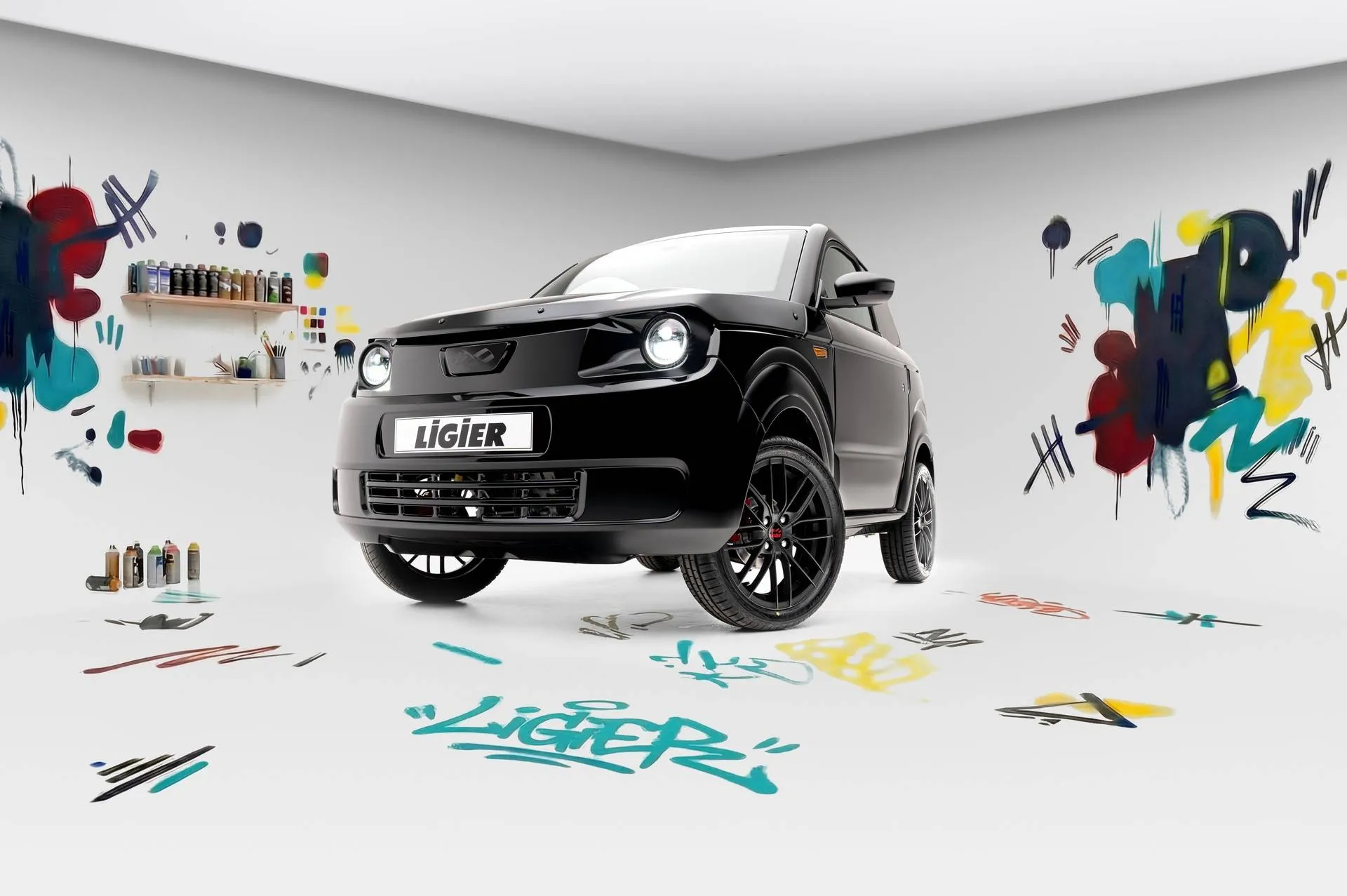 La Ligier Myli LAB Intense Black EV8