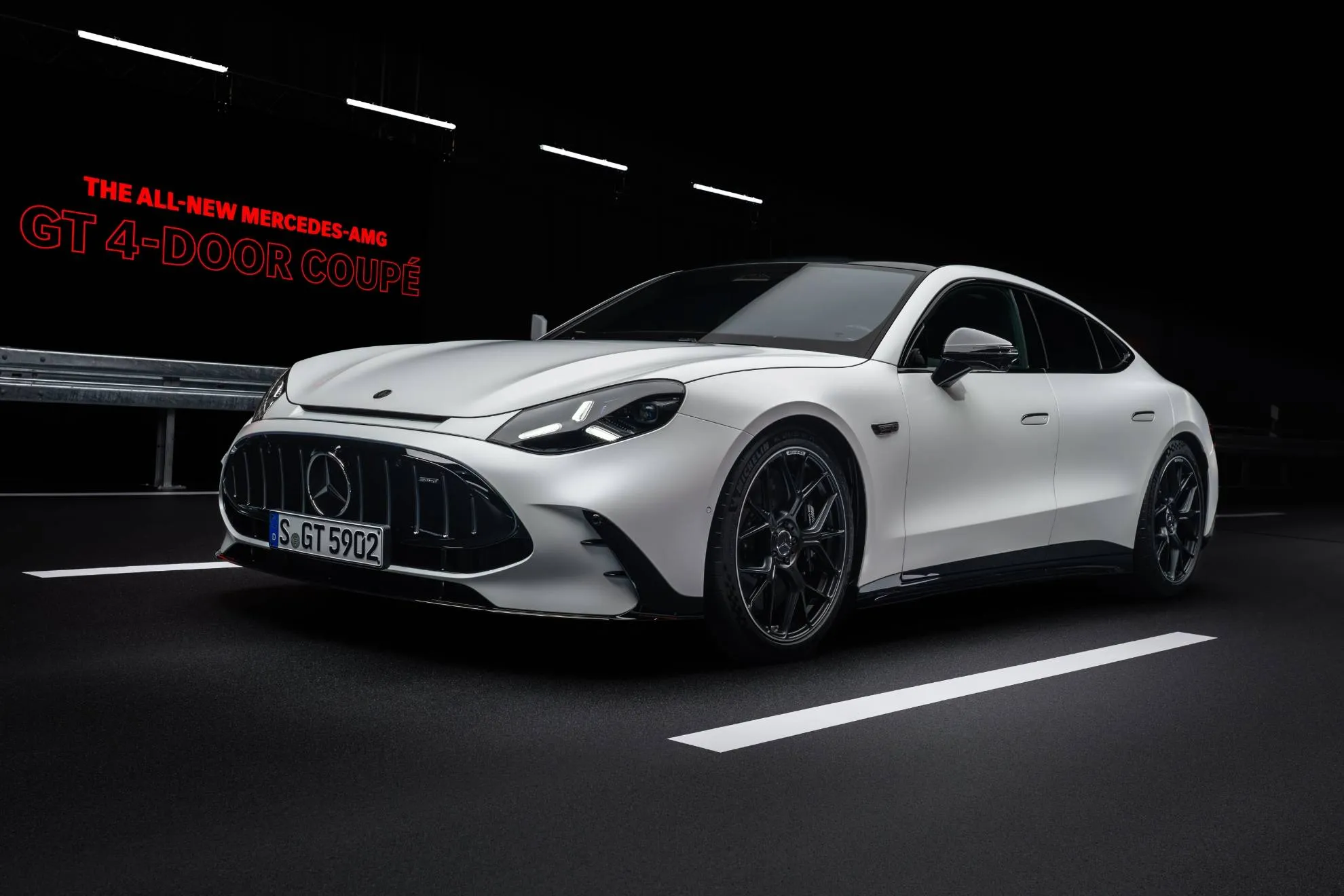 Mercedes AMG GT Coupé4 frontale statica