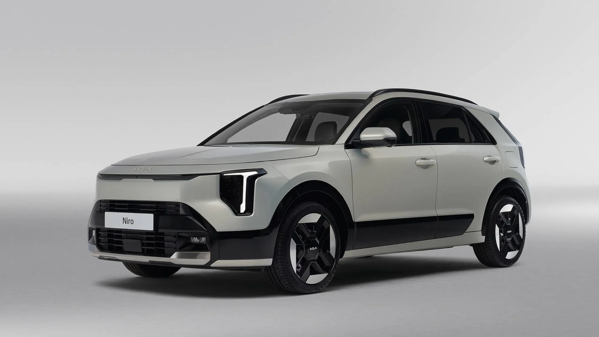 Nuova Kia Niro frontale