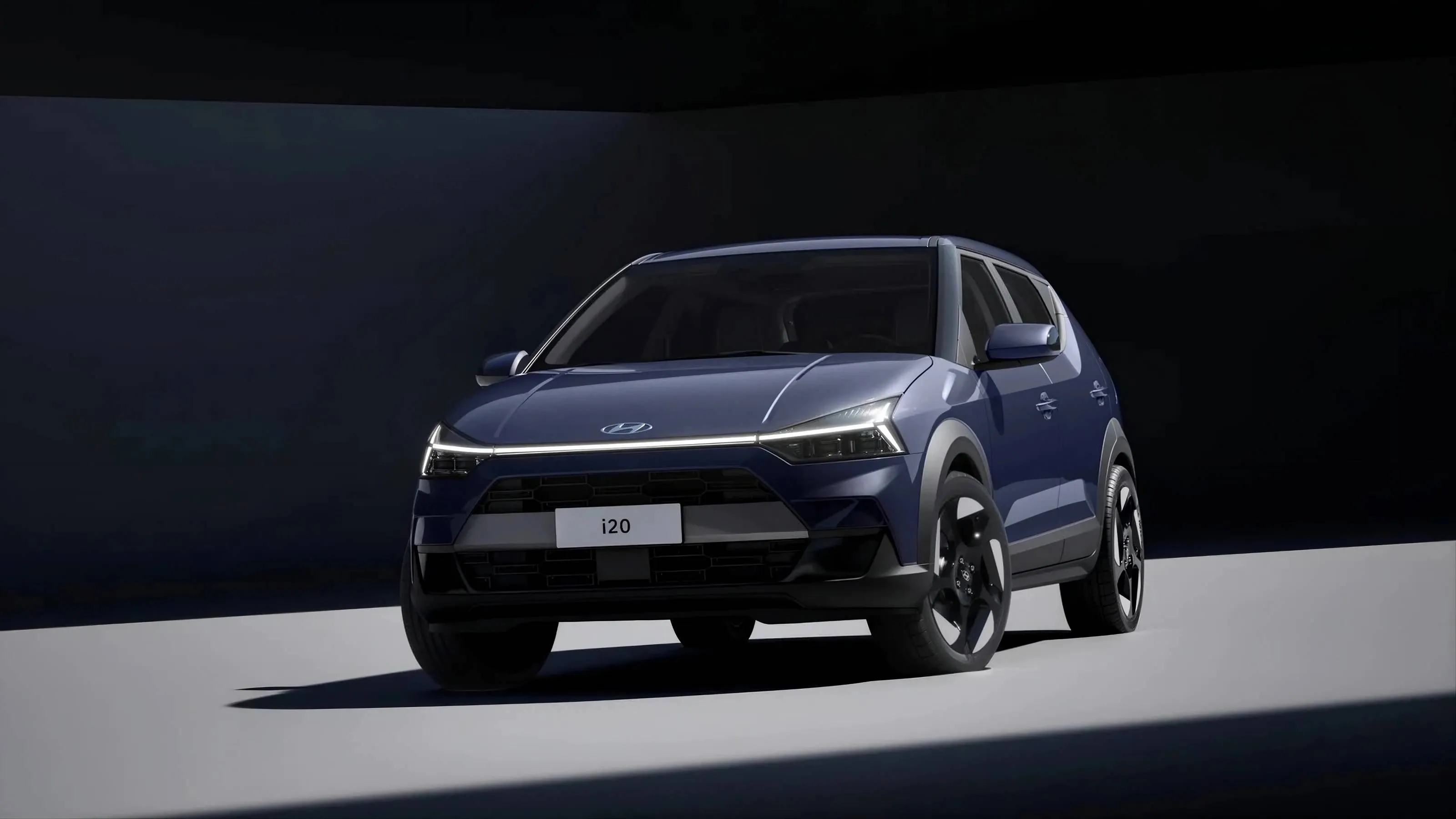 hyundai-i20-front colore blu nuova generazione