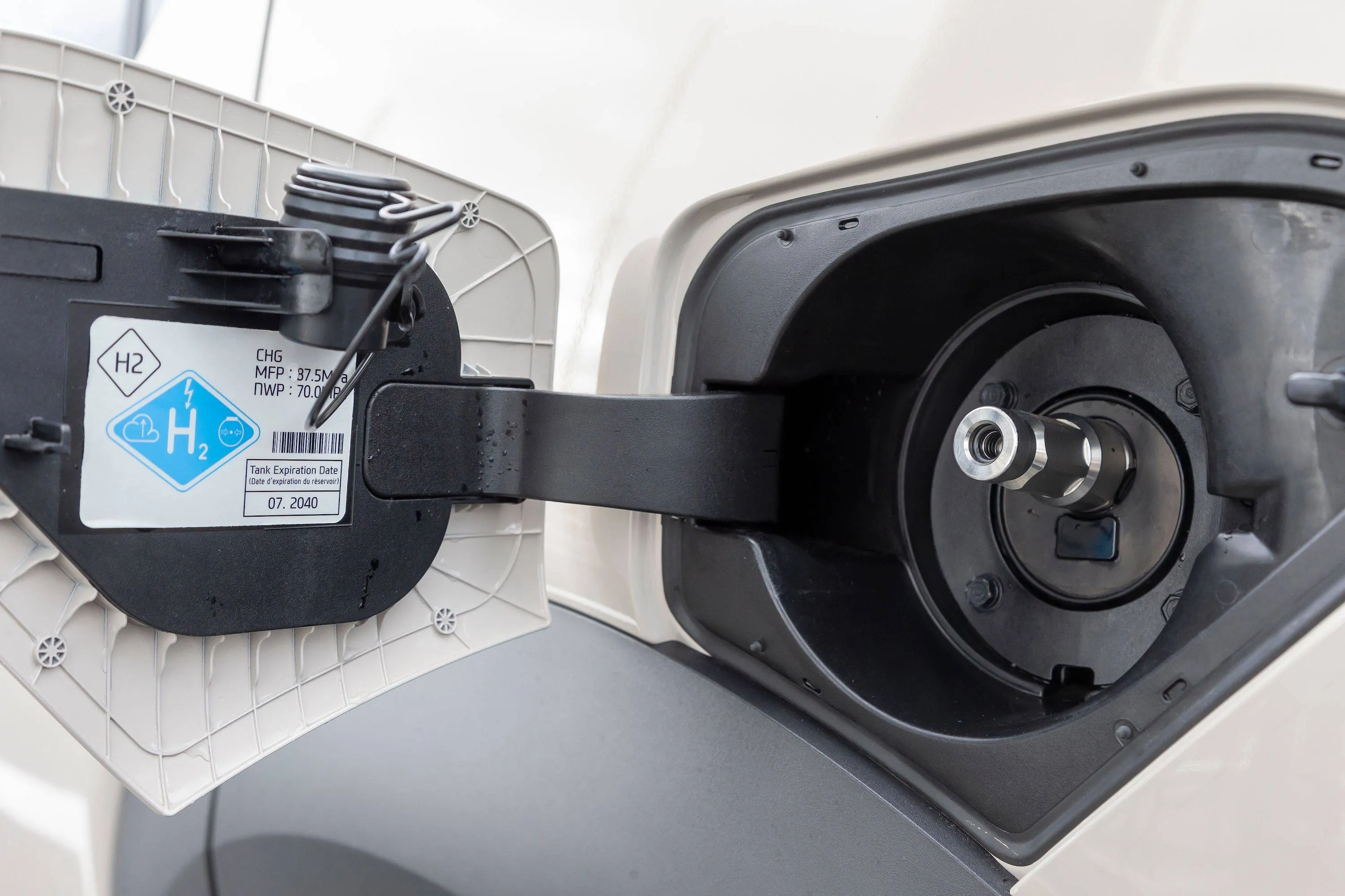 bocchetta di rifornimento idrogeno-hyundai