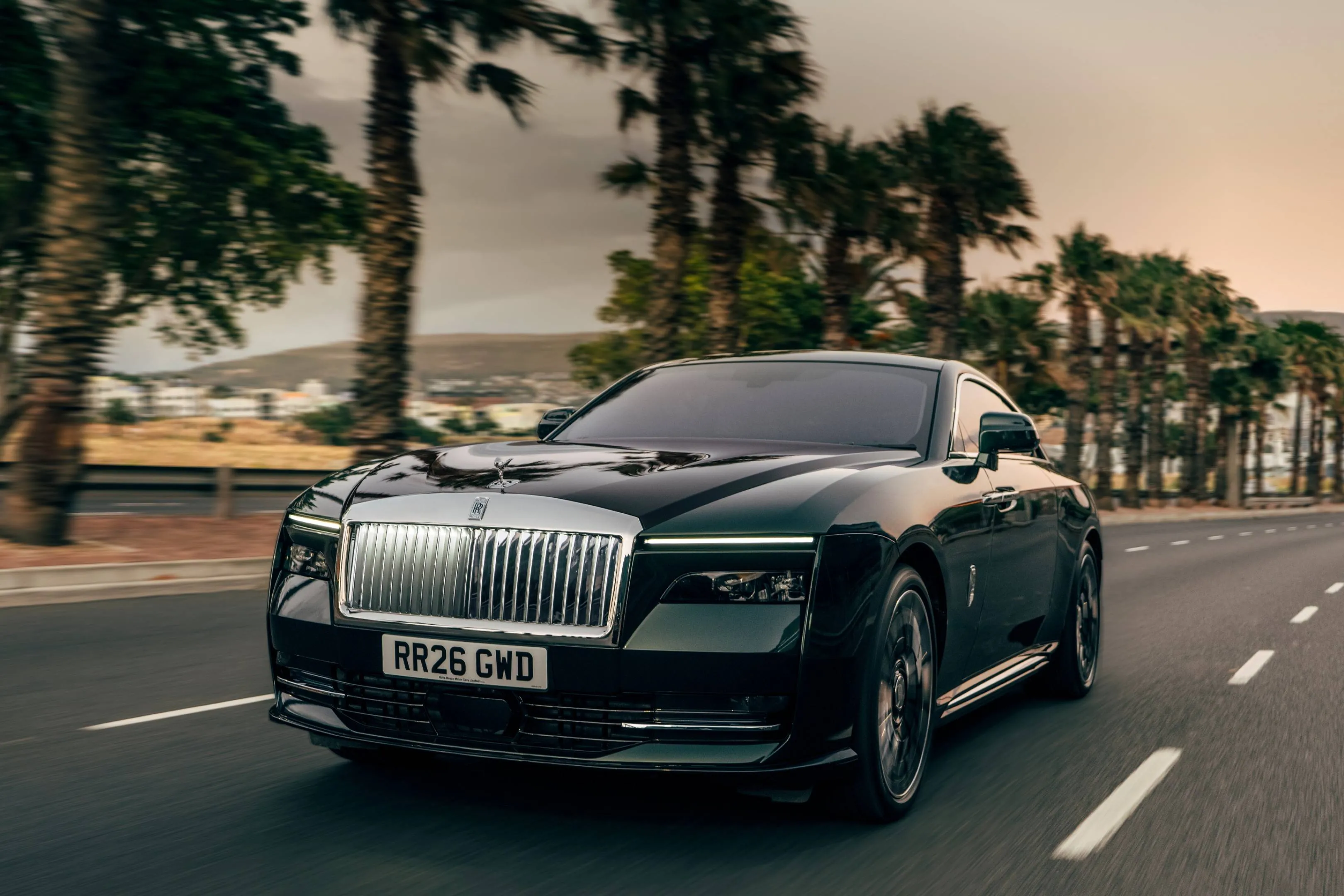 RollRoyce Spectre Series II frontale dinamica