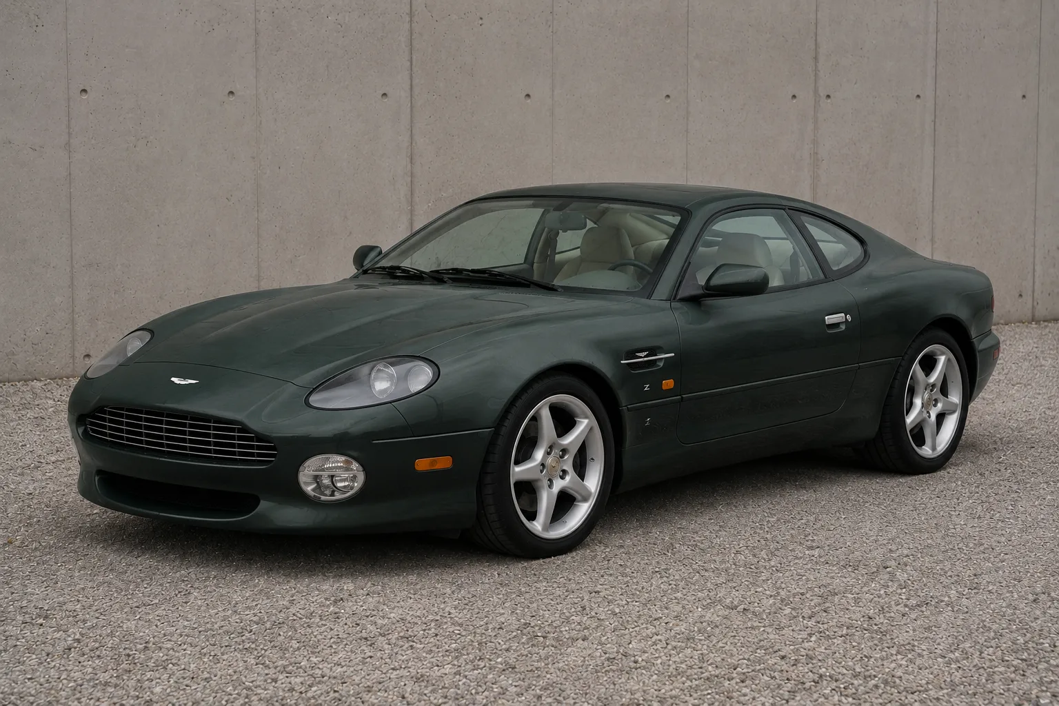 Aston Martin DB7