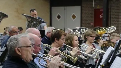 68462557 6121 4282 85ca 1e9c835f0650