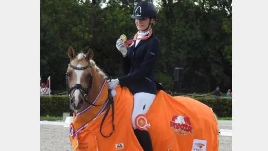 b4538aaa a35c 4f6c 8fe9 404165fe12a9