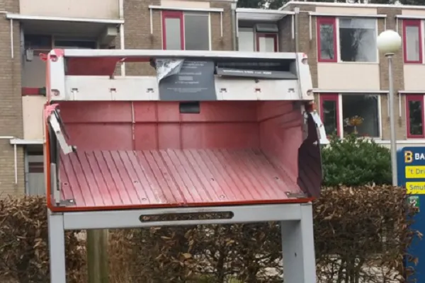 brievenbus doet boem in ermelo