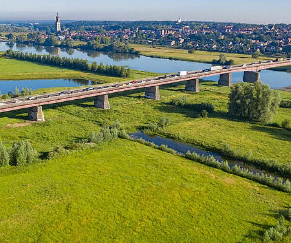 csm rijnbrug vanuit foodvalley b0a5185973 600x500 1
