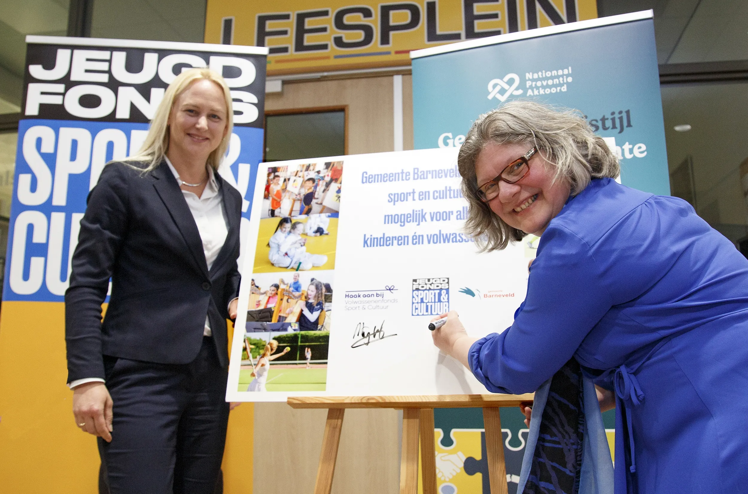 ondertekening deelname sport en cultuurfondsen