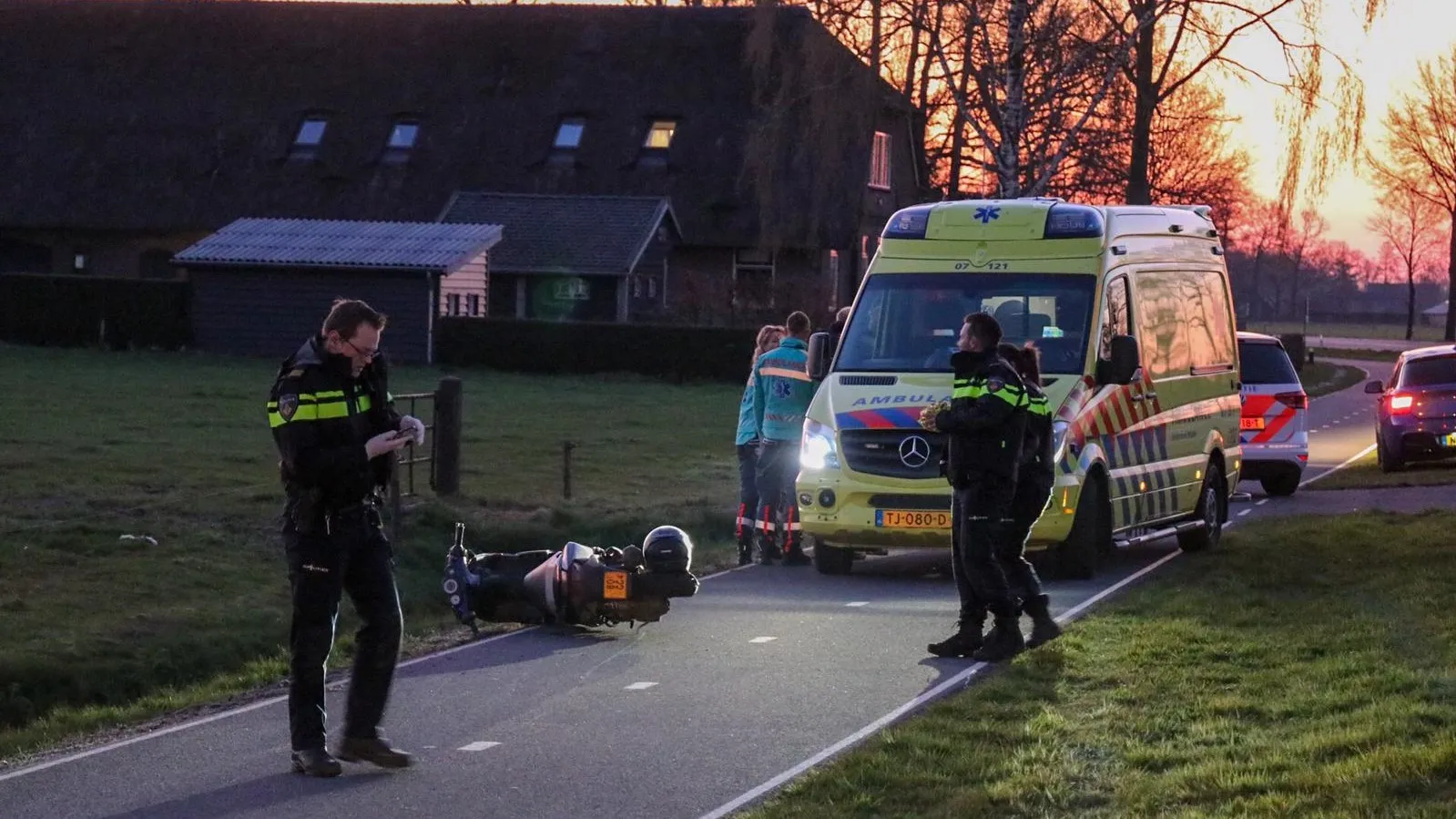 voetganger door scooter barneveld