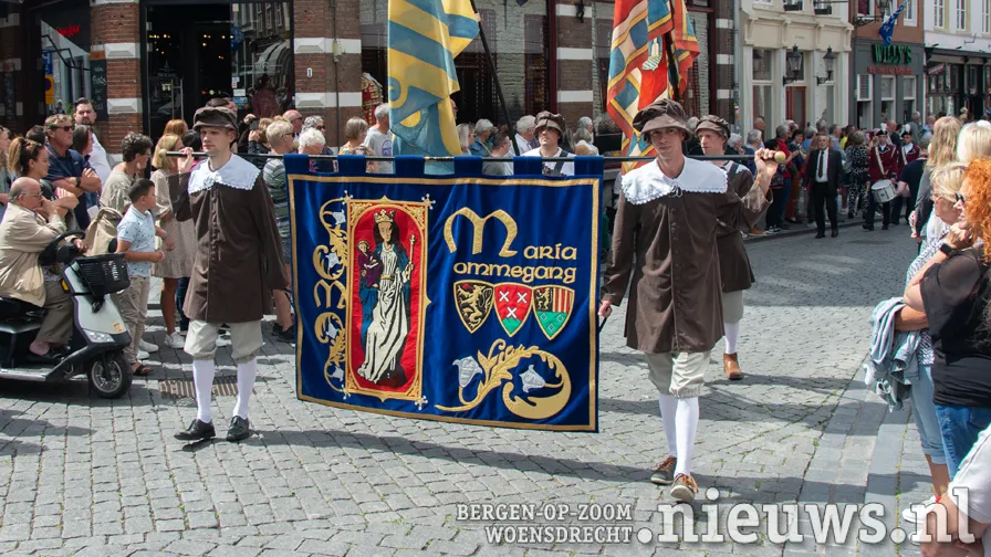 20220626 mich boz mariaommegang 000
